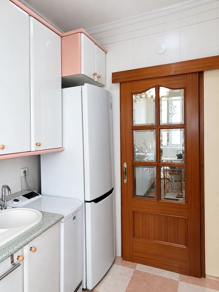 3 sovrum Lägenhet till salu i Malaga stad med garage - 270 000 € (Ref: 10165652)