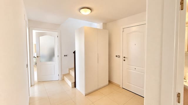 Ático de 2 habitaciones en Rincón de la Victoria en venta con piscina garaje - 425.000 € (Ref: 10171948)