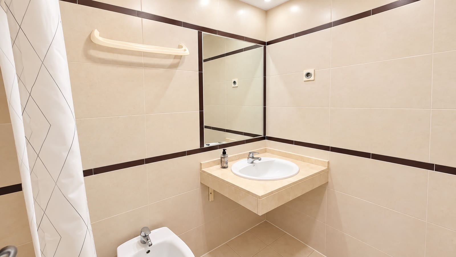 Ático de 2 habitaciones en Rincón de la Victoria en venta con piscina garaje - 425.000 € (Ref: 10171948)