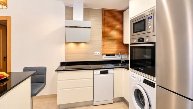 1 slaapkamer Appartement te koop in Rincón de la Victoria met zwembad garage - € 270.000 (Ref: 10179588)