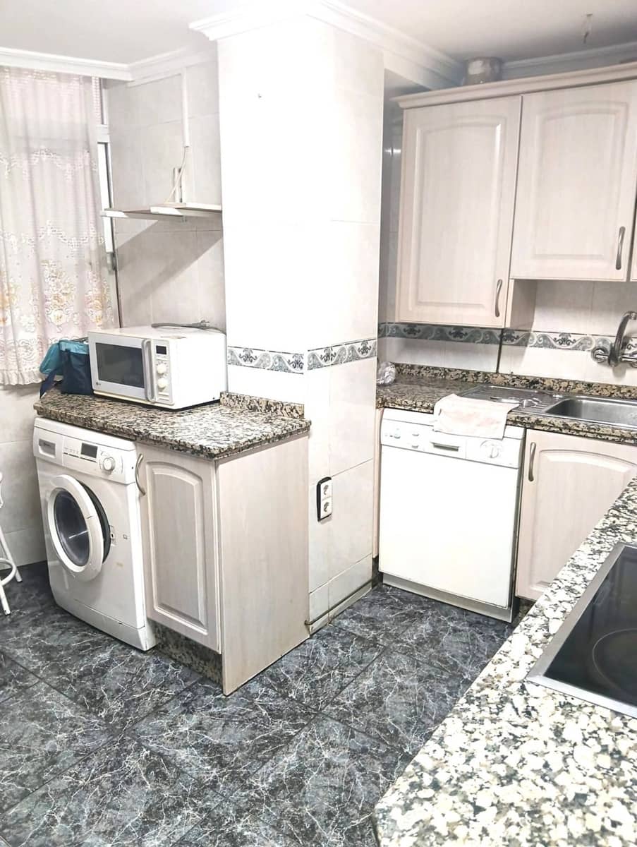 3 Zimmer Apartment zu verkaufen in Malaga Stadt mit Garage - 325.000 € (Ref: 9669466)