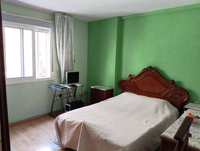 3 slaapkamer Appartement te koop in La Paz, Málaga stad met garage - € 325.000 (Ref: 9669466)