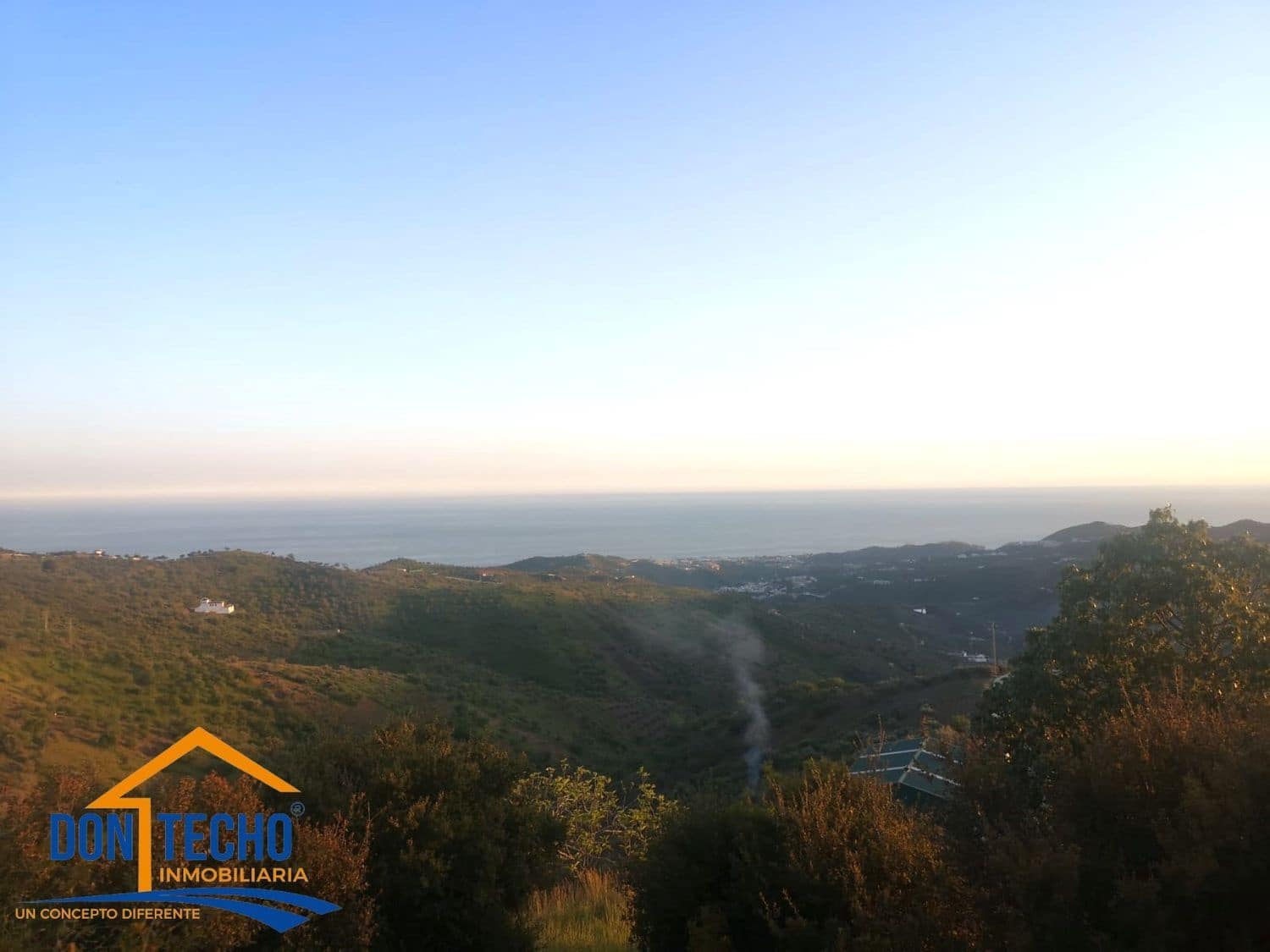 Mark till salu i Moclinejo - 20 000 € (Ref: 9669467)