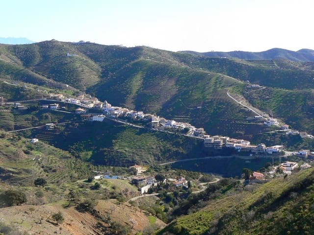 Landgrundstück zu verkaufen in Moclinejo - 20.000 € (Ref: 9669467)