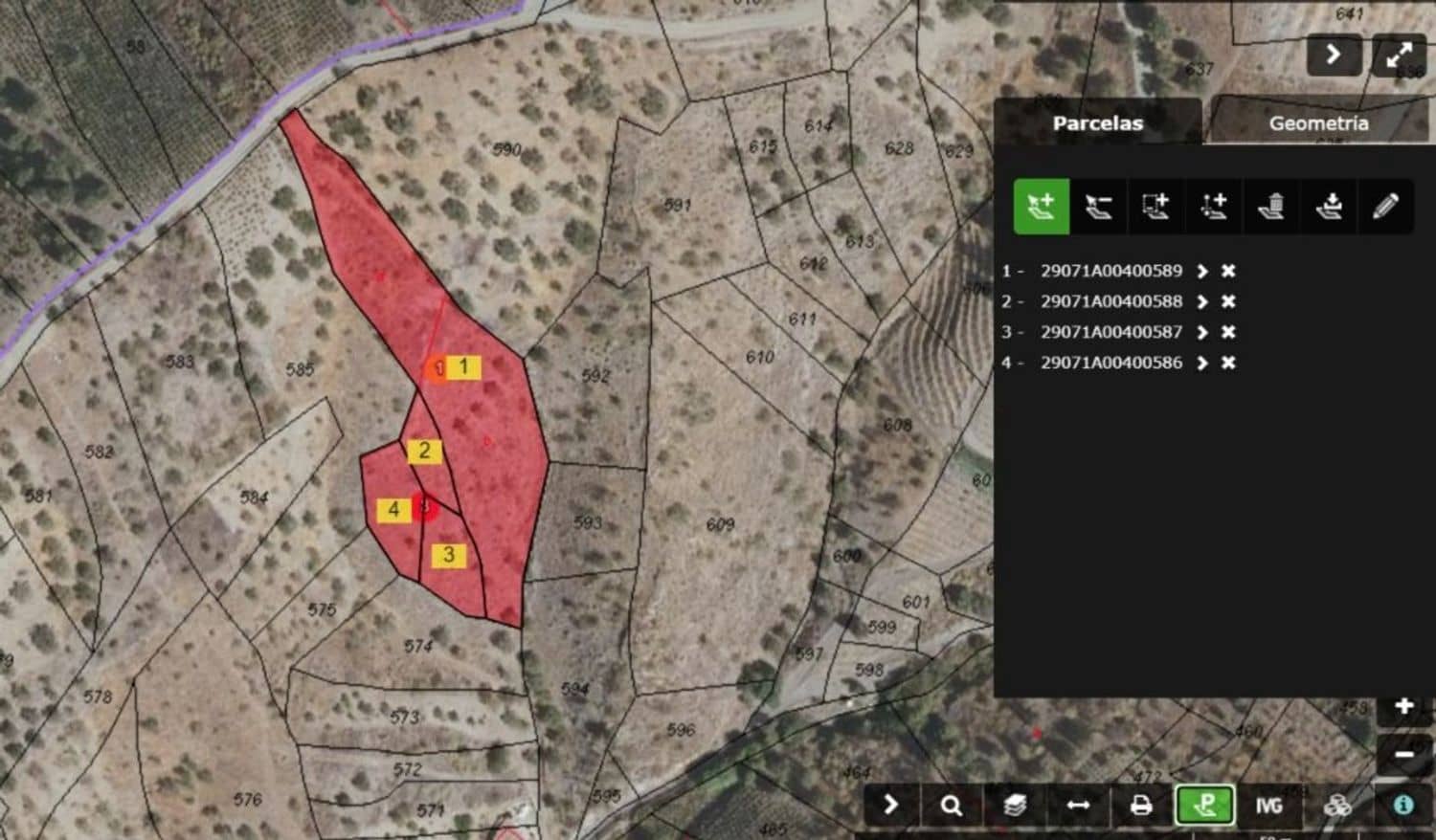 Mark till salu i Moclinejo - 20 000 € (Ref: 9669467)