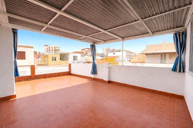 3 soverom Hus til salgs i Torre del Mar, Vélez-Málaga med garasje - € 450 000 (Ref: 9669469)