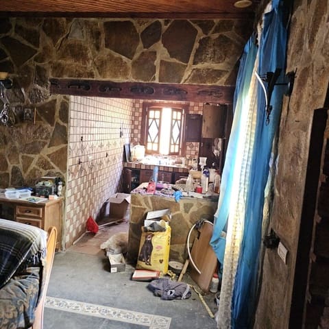 7 chambre Maison de Ville à vendre à San Pedro - Gabriel Miró - María Guerrero, La Línea de la Concepción avec garage - 210 000 € (Ref: 9669471)