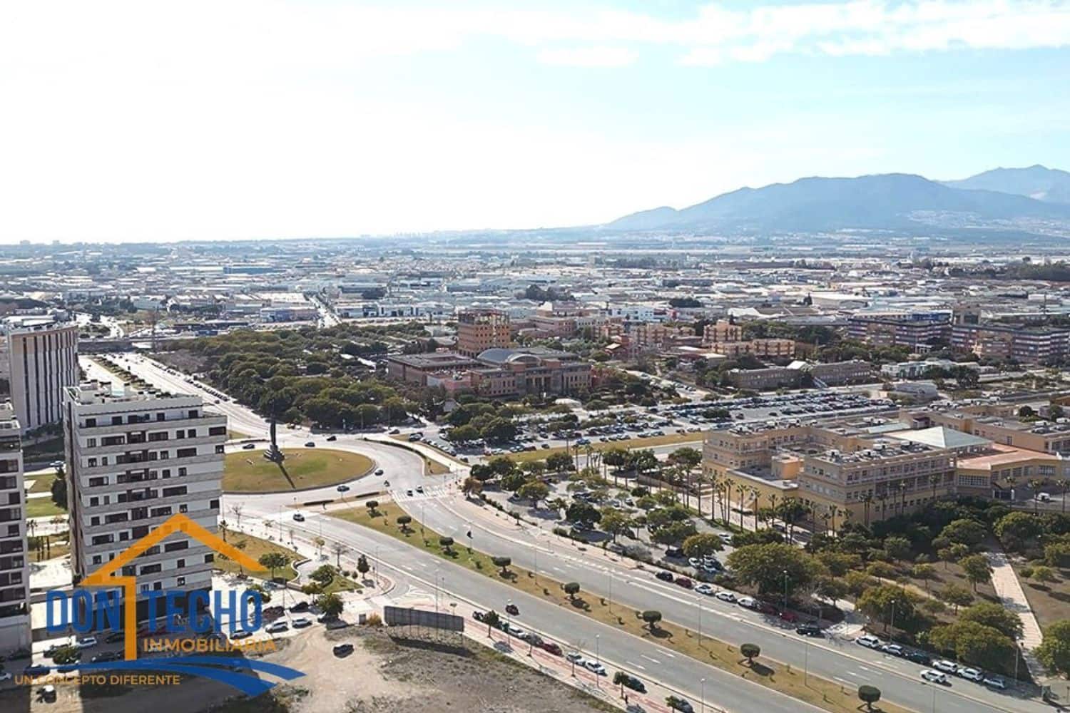 2 makuuhuone Huoneisto myytävänä paikassa Malaga kaupunki mukana uima-altaan 
autotalli - 395 000 € (Ref: 9669473)