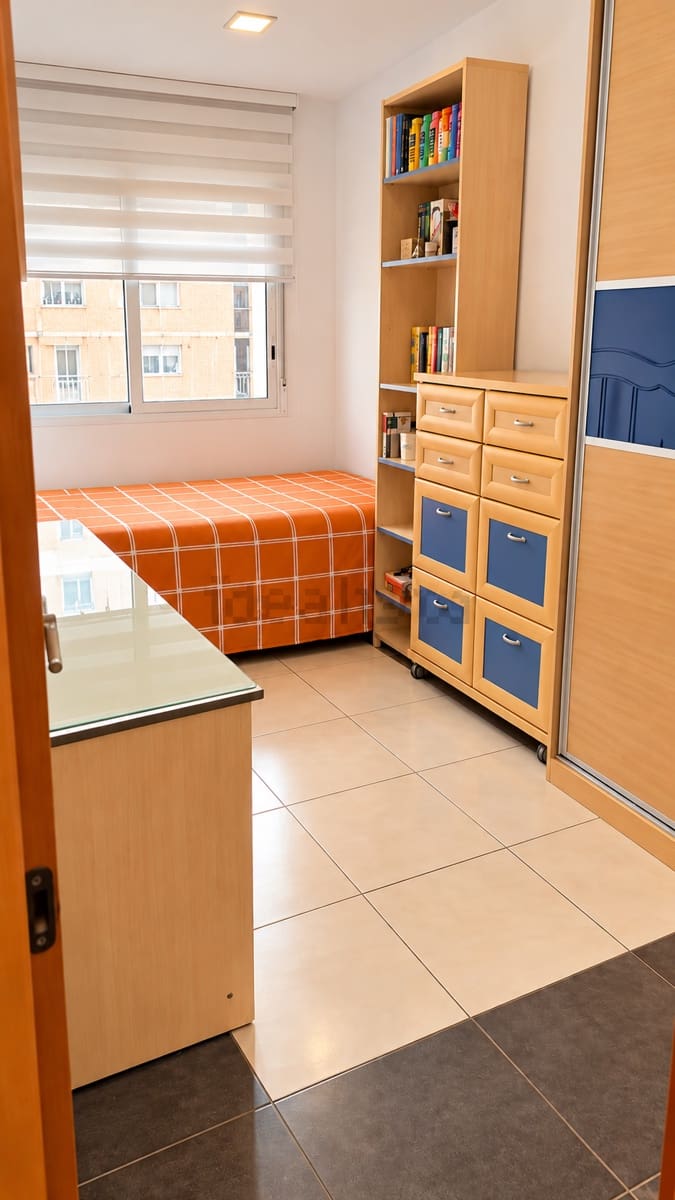 3 slaapkamer Appartement te koop in Malaga stad - € 283.000 (Ref: 9669477)