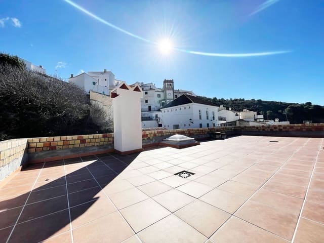 3 camera da letto Finca/Casa di Campagna in vendita in Salares con garage - 179.000 € (Rif: 9669478)