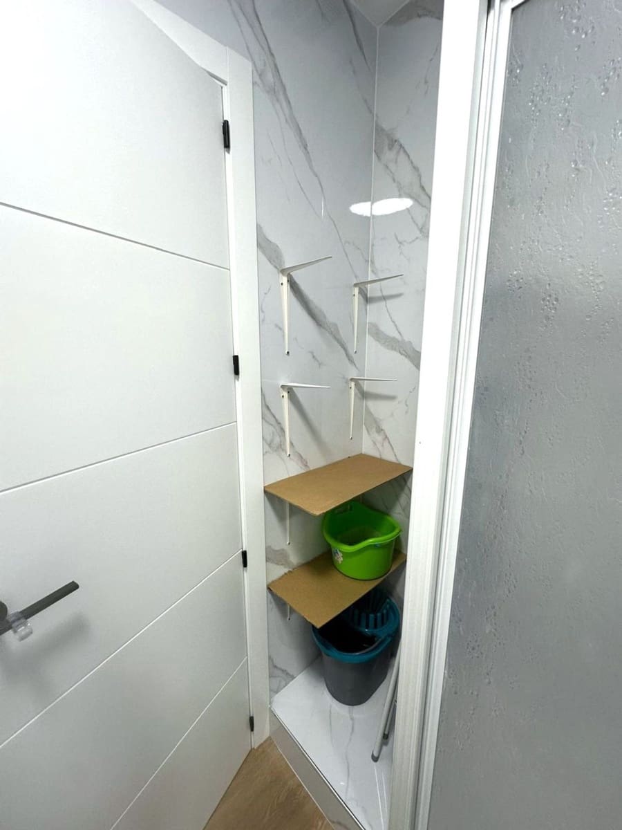 Appartement de 1 chambre à louer à Malaga ville avec garage - 1 150 € (Ref: 9669479)