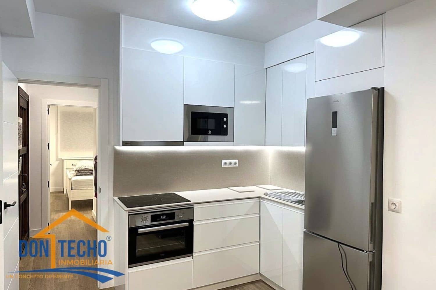 Appartement de 1 chambre à louer à Malaga ville avec garage - 1 150 € (Ref: 9669479)