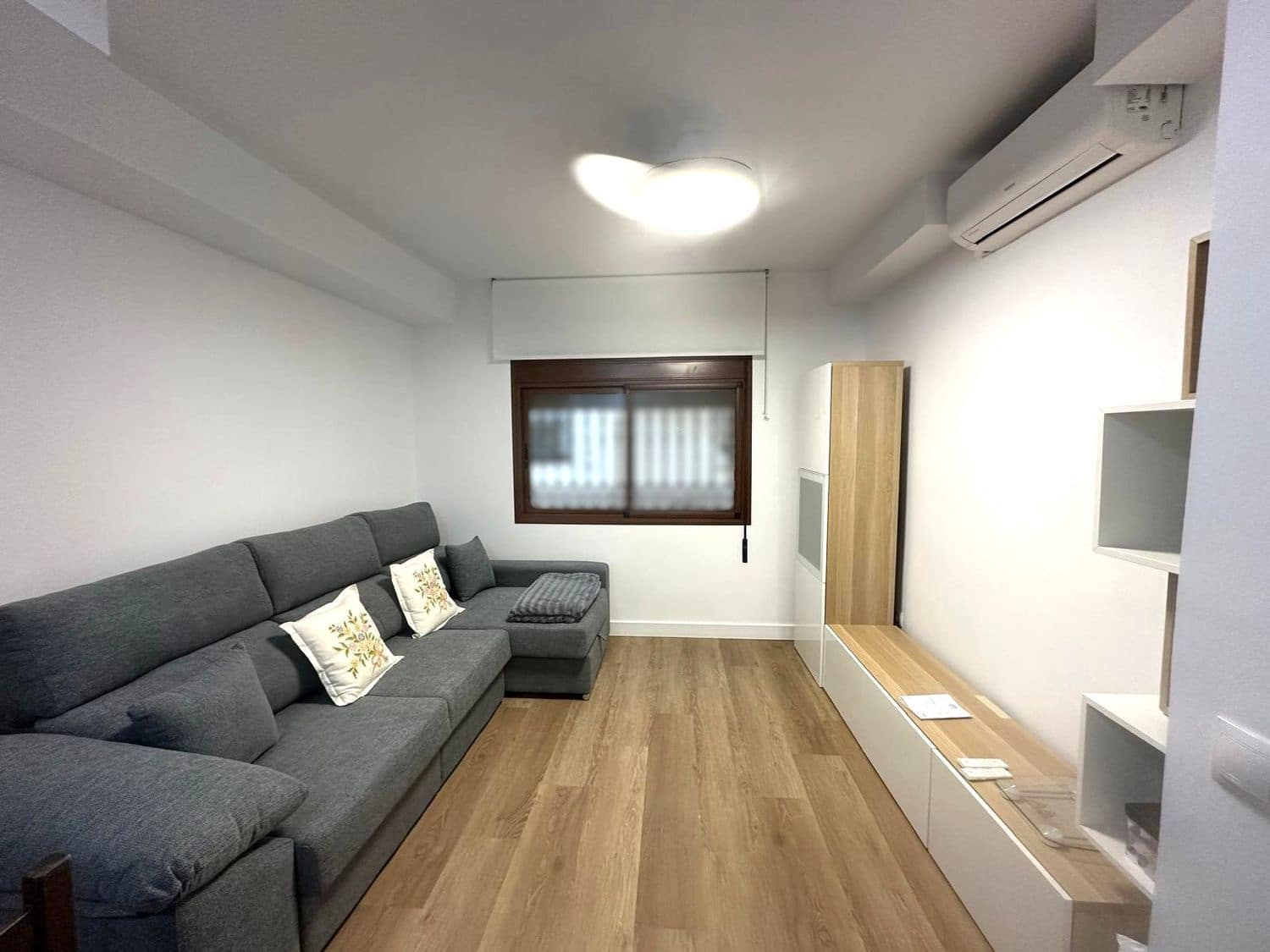 Appartement de 1 chambre à louer à Malaga ville avec garage - 1 150 € (Ref: 9669479)