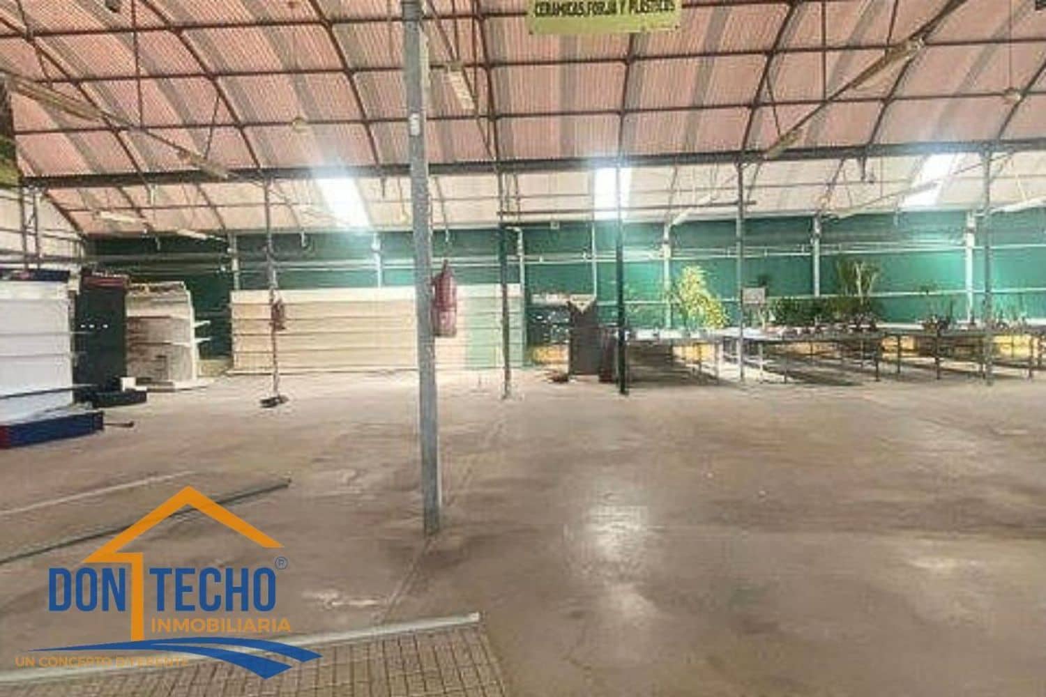 Local Commercial à louer à Cartama - 6 000 € (Ref: 9669482)