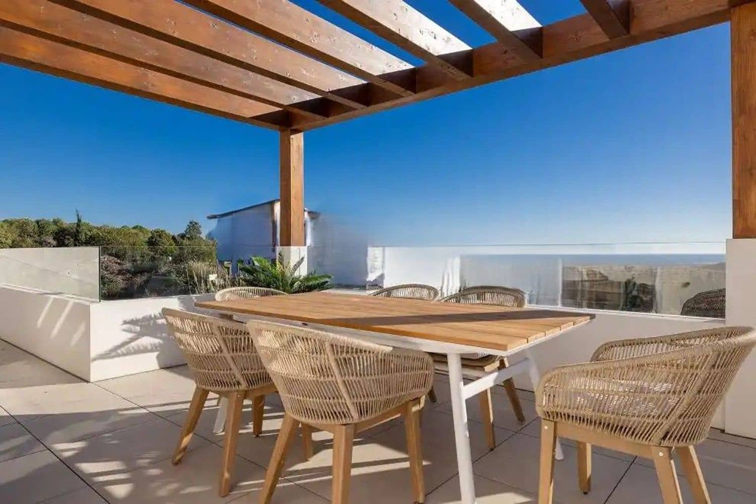 3 slaapkamer Appartement te koop in Casares met zwembad garage - € 670.000 (Ref: 9669483)