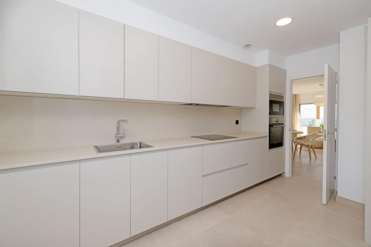 3 sypialnia Apartament na sprzedaż w Casares z basenem garażem - 787 600 € (Ref: 9669485)