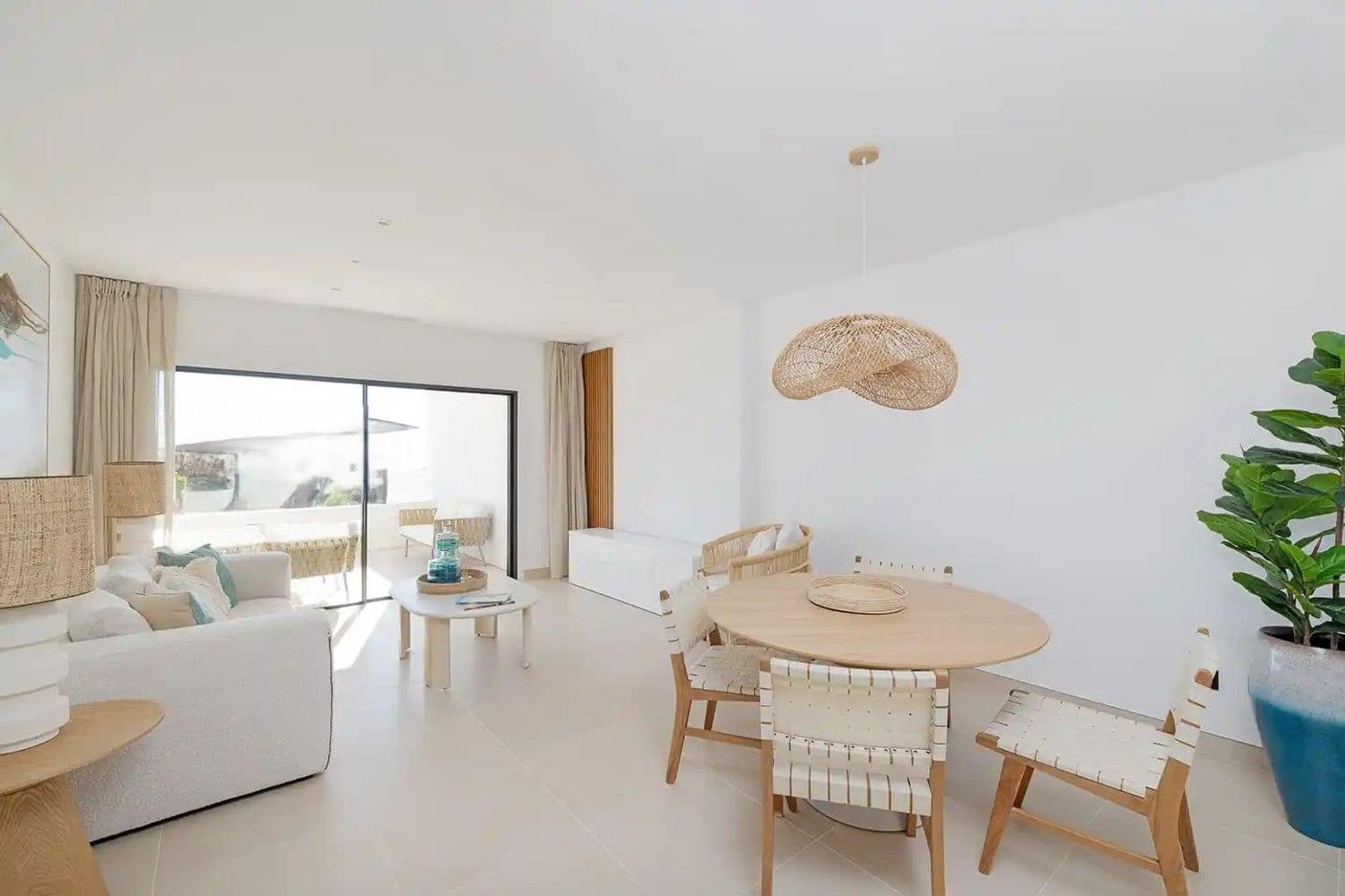 2 Zimmer Apartment zu verkaufen in Casares mit Pool Garage - 475.000 € (Ref: 9669486)