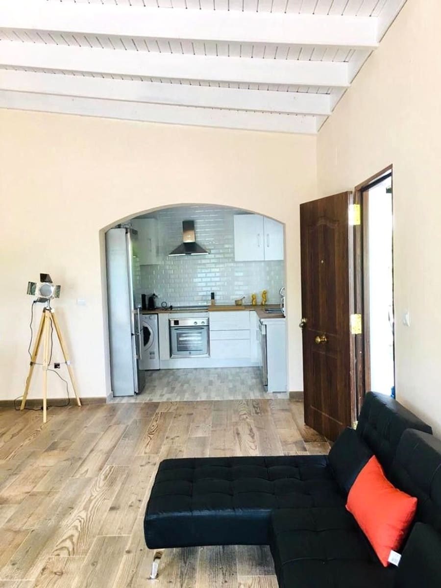 2 Zimmer Finca/Landgut zu verkaufen in El Velerin mit Pool Garage - 385.000 € (Ref: 9669487)