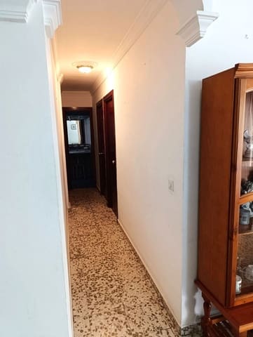 3 Zimmer Apartment zu verkaufen in Centro, Estepona mit Garage - 299.500 € (Ref: 9669490)
