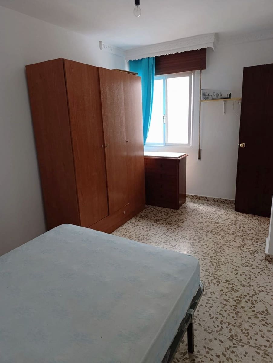 3 Zimmer Apartment zu verkaufen in Estepona mit Garage - 299.500 € (Ref: 9669490)