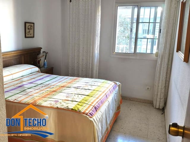 4 slaapkamer Appartement te koop in La Pelusa, Málaga stad met garage - € 400.000 (Ref: 9669491)