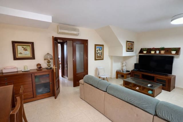 3 Zimmer Haus zu verkaufen in Torre de Benagalbon, Rincón de la Victoria mit Pool Garage - 420.000 € (Ref: 9669492)