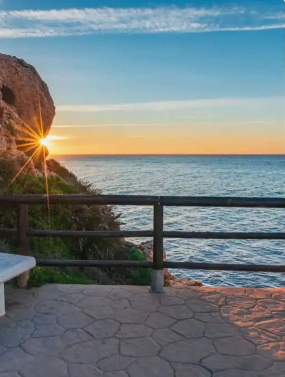 3 sypialnia Dom na sprzedaż w Rincon de la Victoria z basenem garażem - 420 000 € (Ref: 9669492)