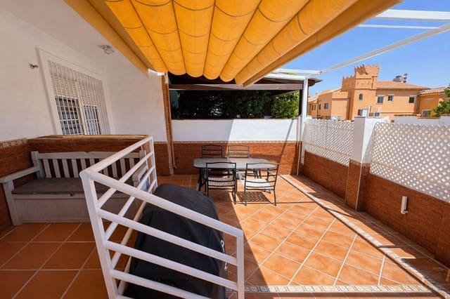 3 Zimmer Haus zu verkaufen in Torre de Benagalbon, Rincón de la Victoria mit Pool Garage - 420.000 € (Ref: 9669492)