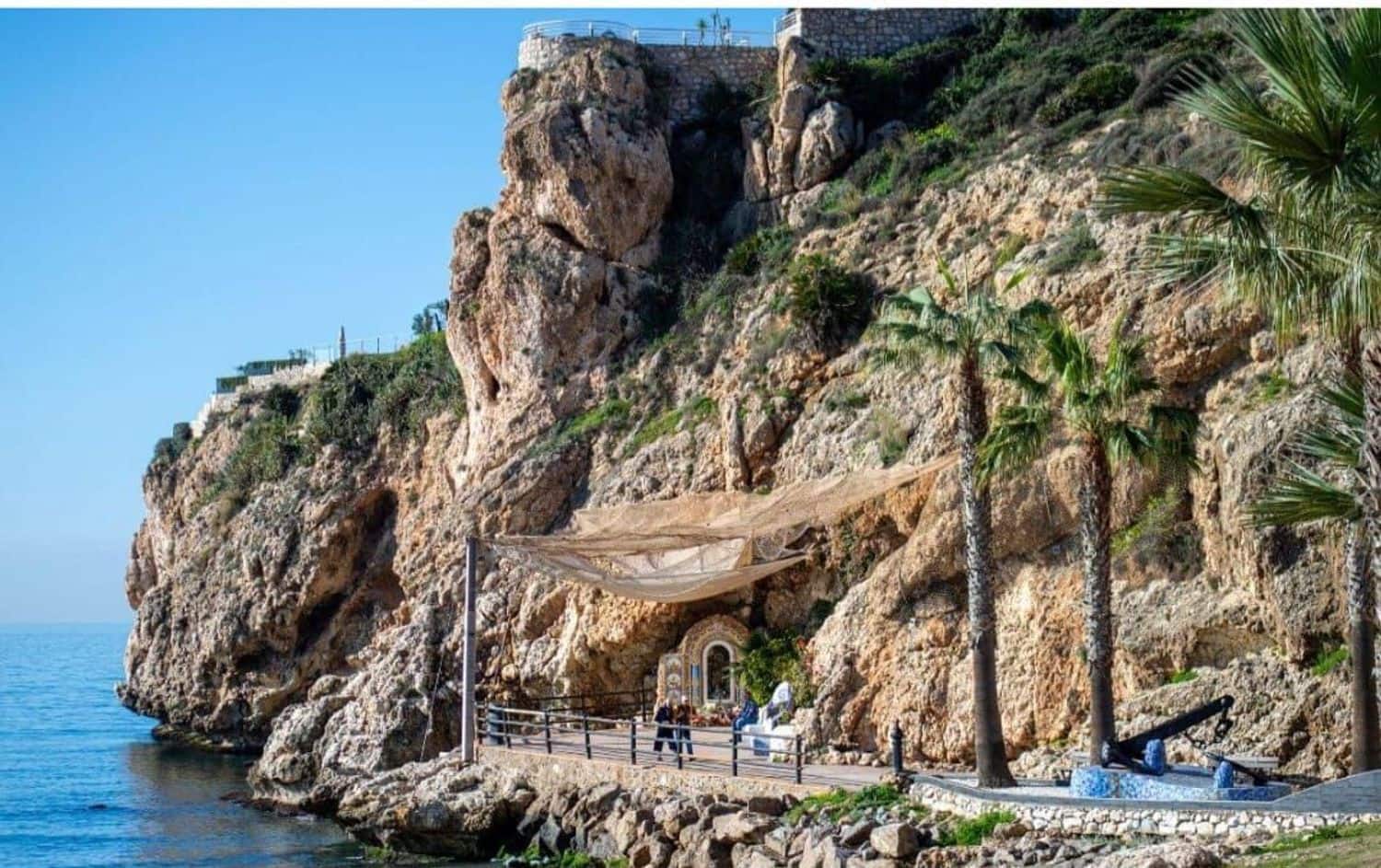 3 sypialnia Dom na sprzedaż w Rincon de la Victoria z basenem garażem - 420 000 € (Ref: 9669492)