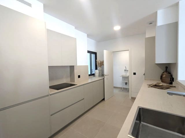 2 soverom Leilighet til salgs i Casares Pueblo, Casares med svømmebasseng garasje - € 448 000 (Ref: 9669495)