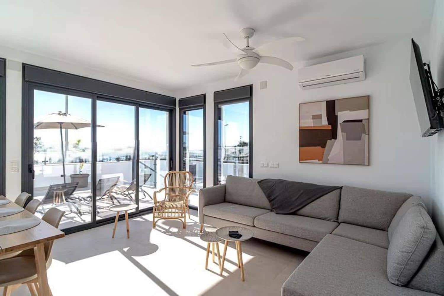 Chalet de 3 habitaciones en Nerja en venta con piscina garaje - 829.000 € (Ref: 9669496)