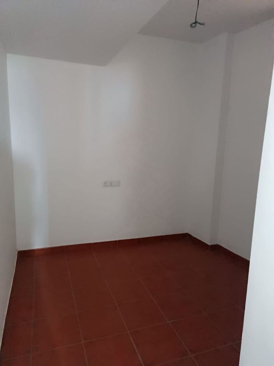 2 sypialnia Apartament na sprzedaż w Alcaucin z basenem garażem - 95 000 € (Ref: 9669498)