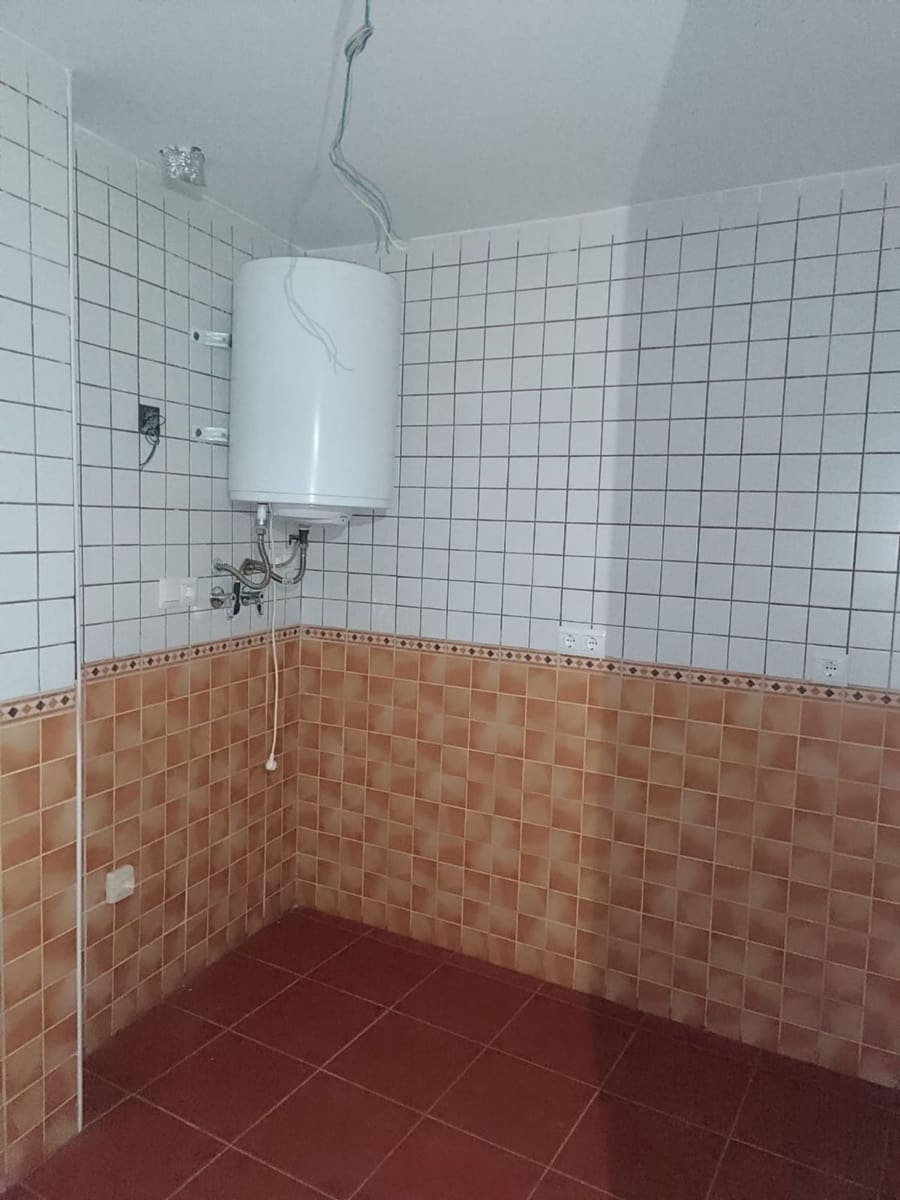 2 sypialnia Apartament na sprzedaż w Alcaucin z basenem garażem - 95 000 € (Ref: 9669498)