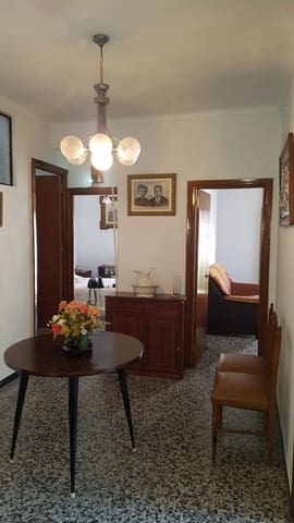 5 slaapkamer Huis te koop in Algarrobo met garage - € 225.000 (Ref: 9669501)