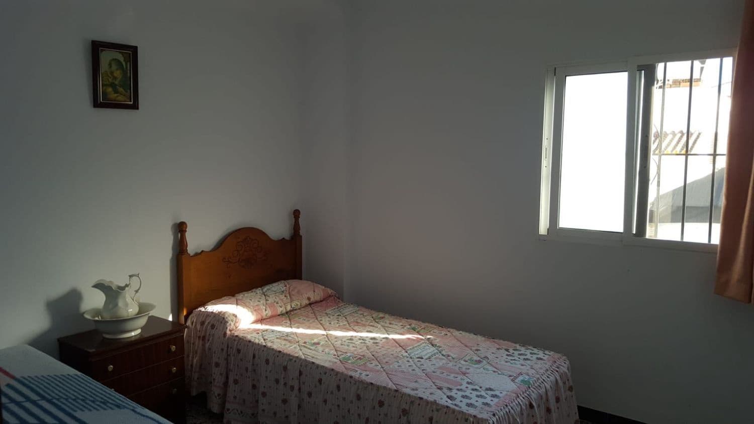 5 slaapkamer Huis te koop in Algarrobo met garage - € 225.000 (Ref: 9669501)