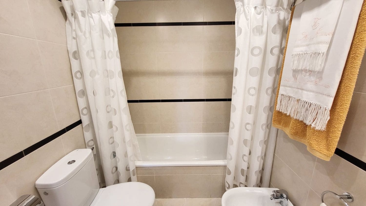 2 Zimmer Apartment zu verkaufen in La Cala del Moral mit Pool Garage - 388.000 € (Ref: 9669502)