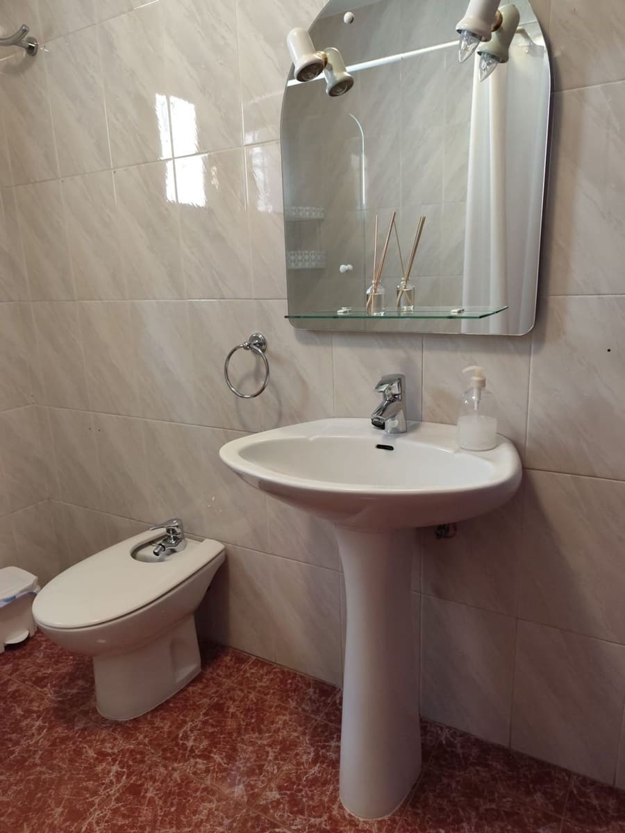 4 sypialnia Finka/Dom wiejski na sprzedaż w Rincon de la Victoria z garażem - 450 000 € (Ref: 9669503)