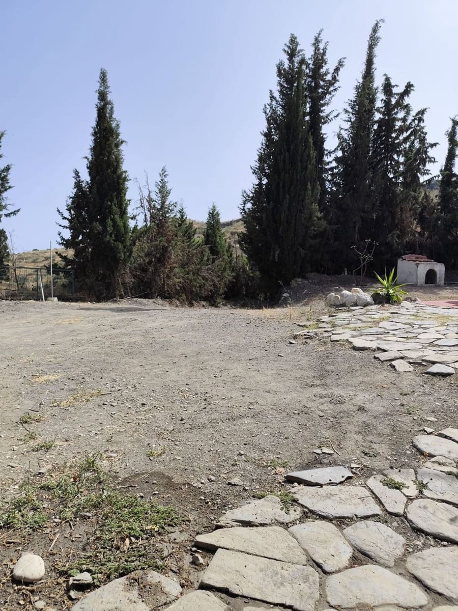 4 sypialnia Finka/Dom wiejski na sprzedaż w Rincon de la Victoria z garażem - 450 000 € (Ref: 9669503)