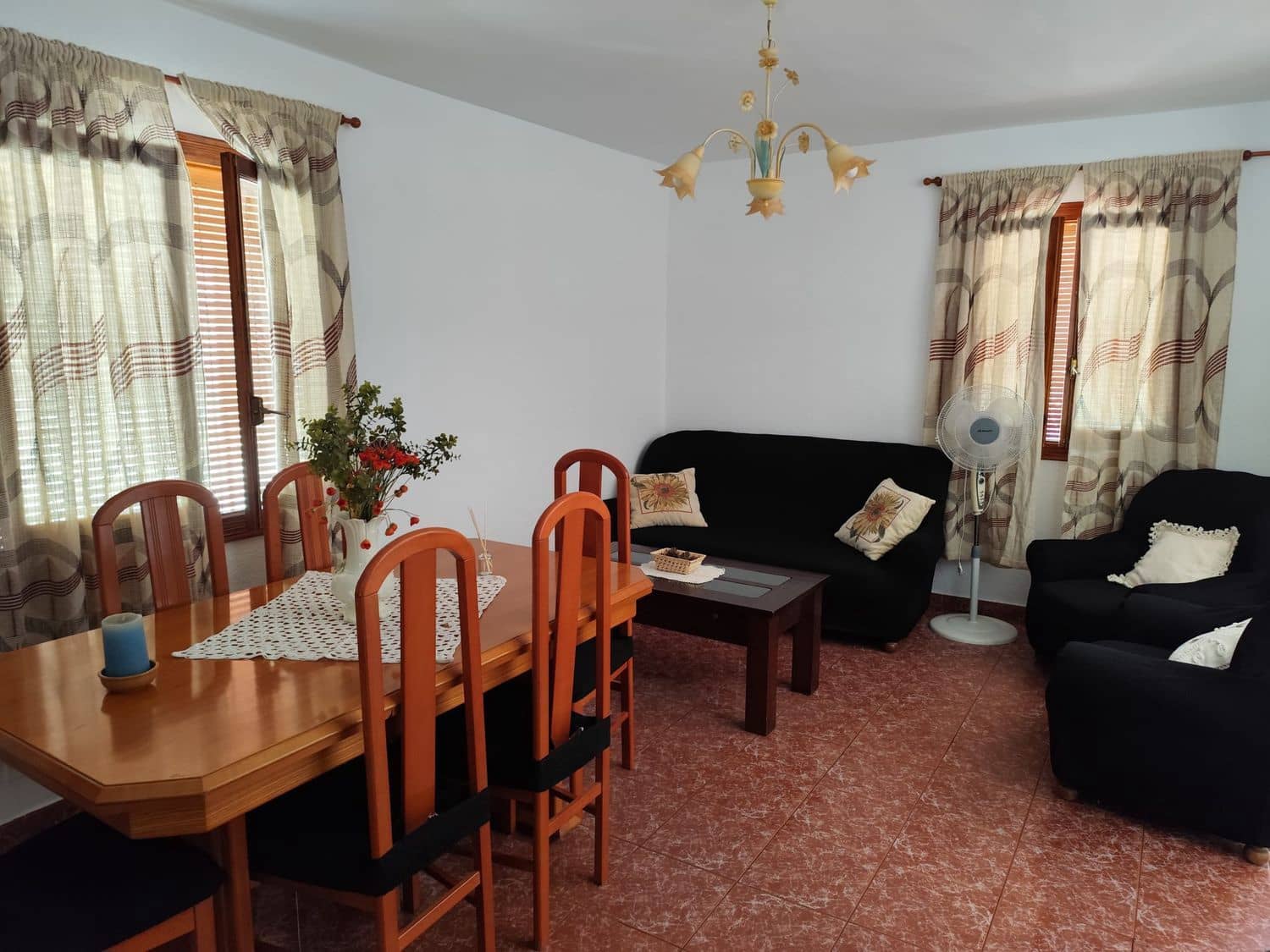 4 sypialnia Finka/Dom wiejski na sprzedaż w Rincon de la Victoria z garażem - 450 000 € (Ref: 9669503)