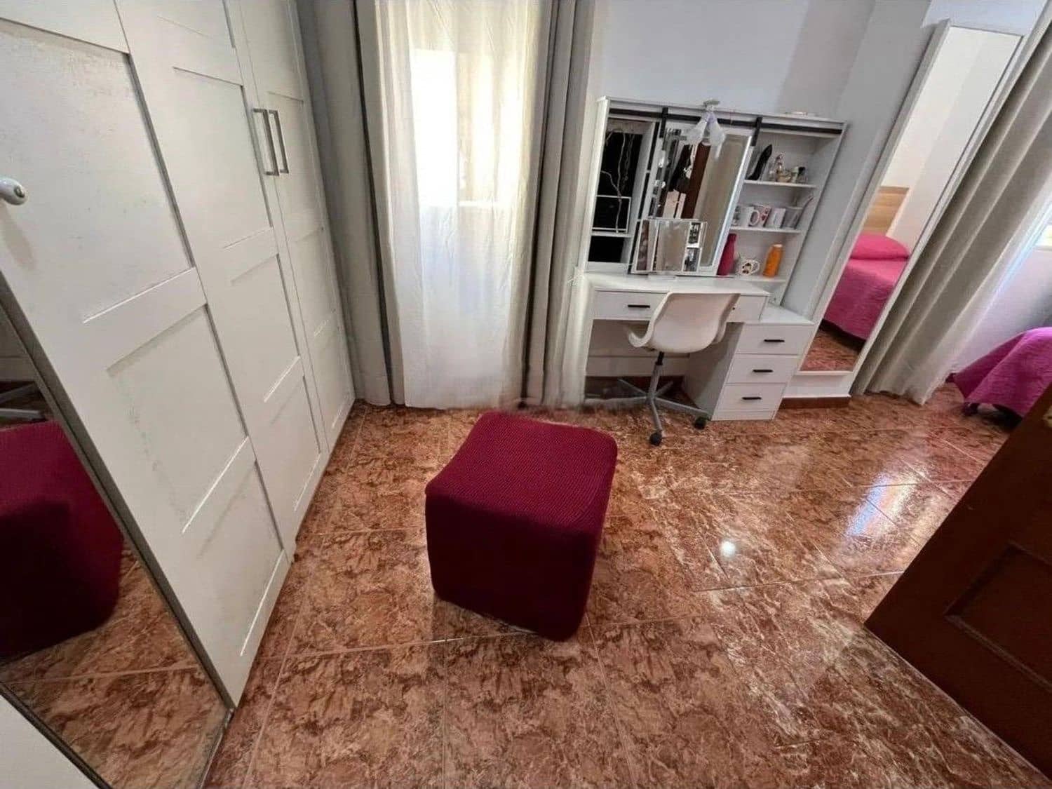 2 bedroom Apartment for sale in Malaga city with garage - € 365,000 (Ref: 9669507)