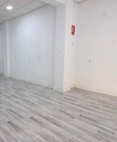 Comercial para venda em Rincón de la Victoria - 320 000 € (Ref: 9669510)