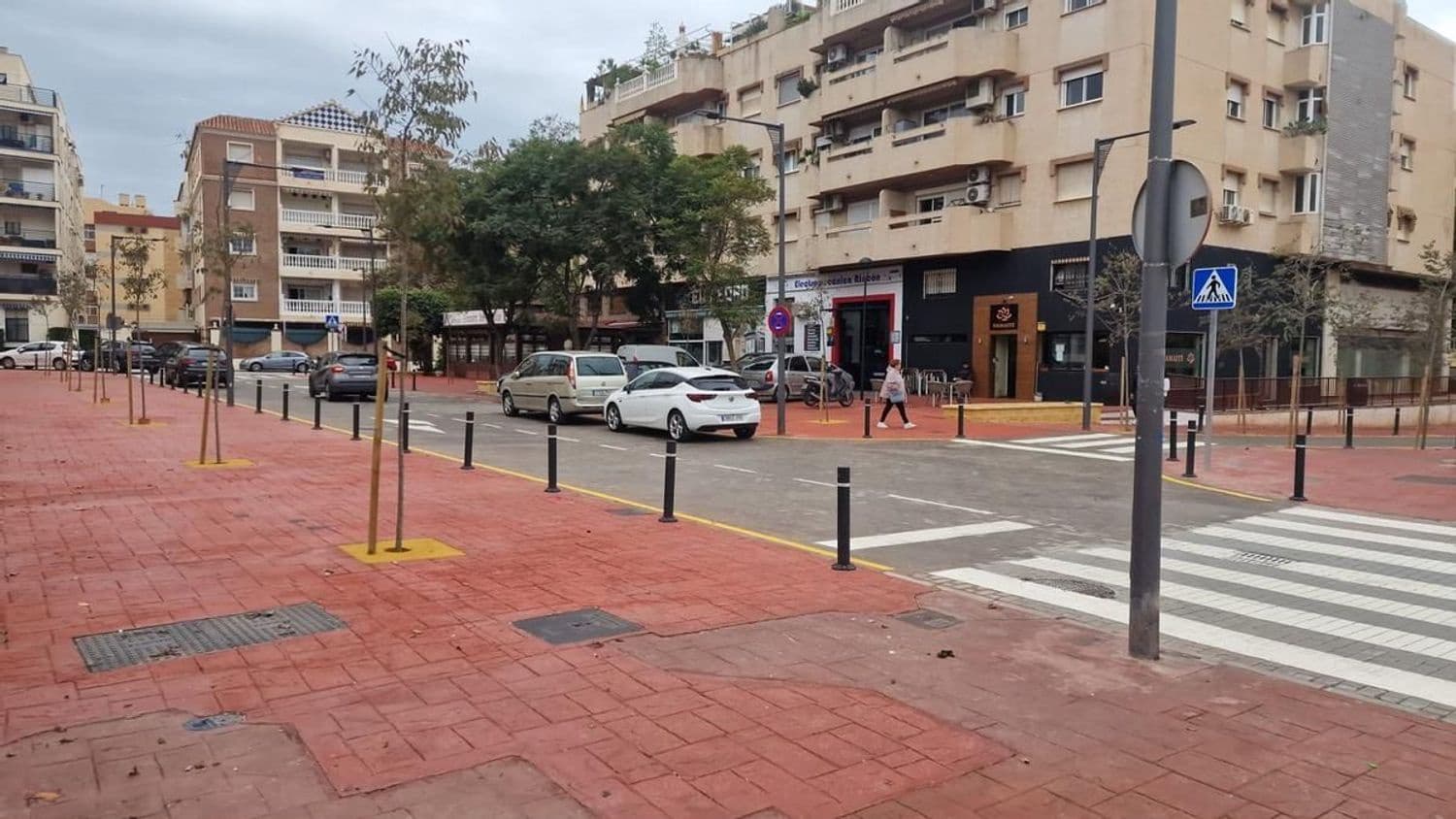 Comercial para venda em Rincon de la Victoria - 320 000 € (Ref: 9669510)