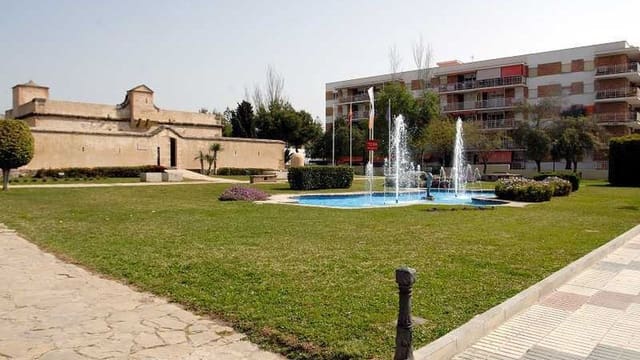 Comercial para venda em Rincón de la Victoria - 320 000 € (Ref: 9669510)