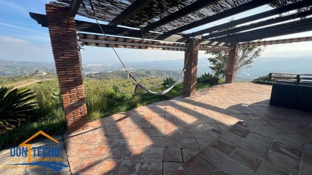 2 quarto Quinta/Casa Rural para venda em Vélez-Málaga com piscina garagem - 420 000 € (Ref: 9669513)