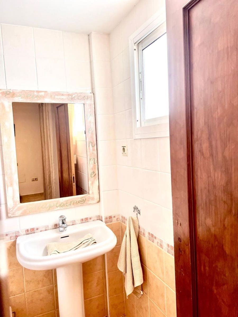 3 soverom Hus til leie i Rincon de la Victoria med garasje - € 1 800 (Ref: 9669518)