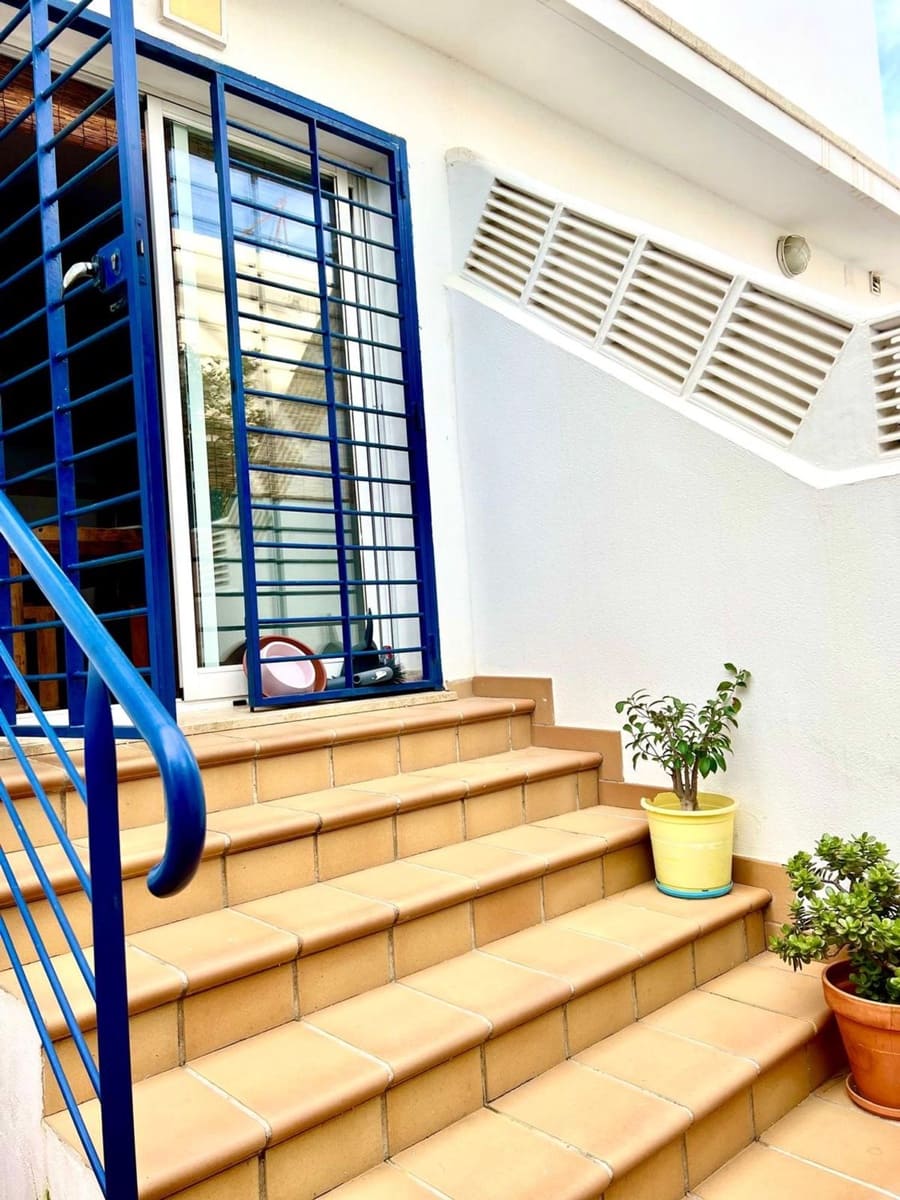 3 soverom Hus til leie i Rincon de la Victoria med garasje - € 1 800 (Ref: 9669518)