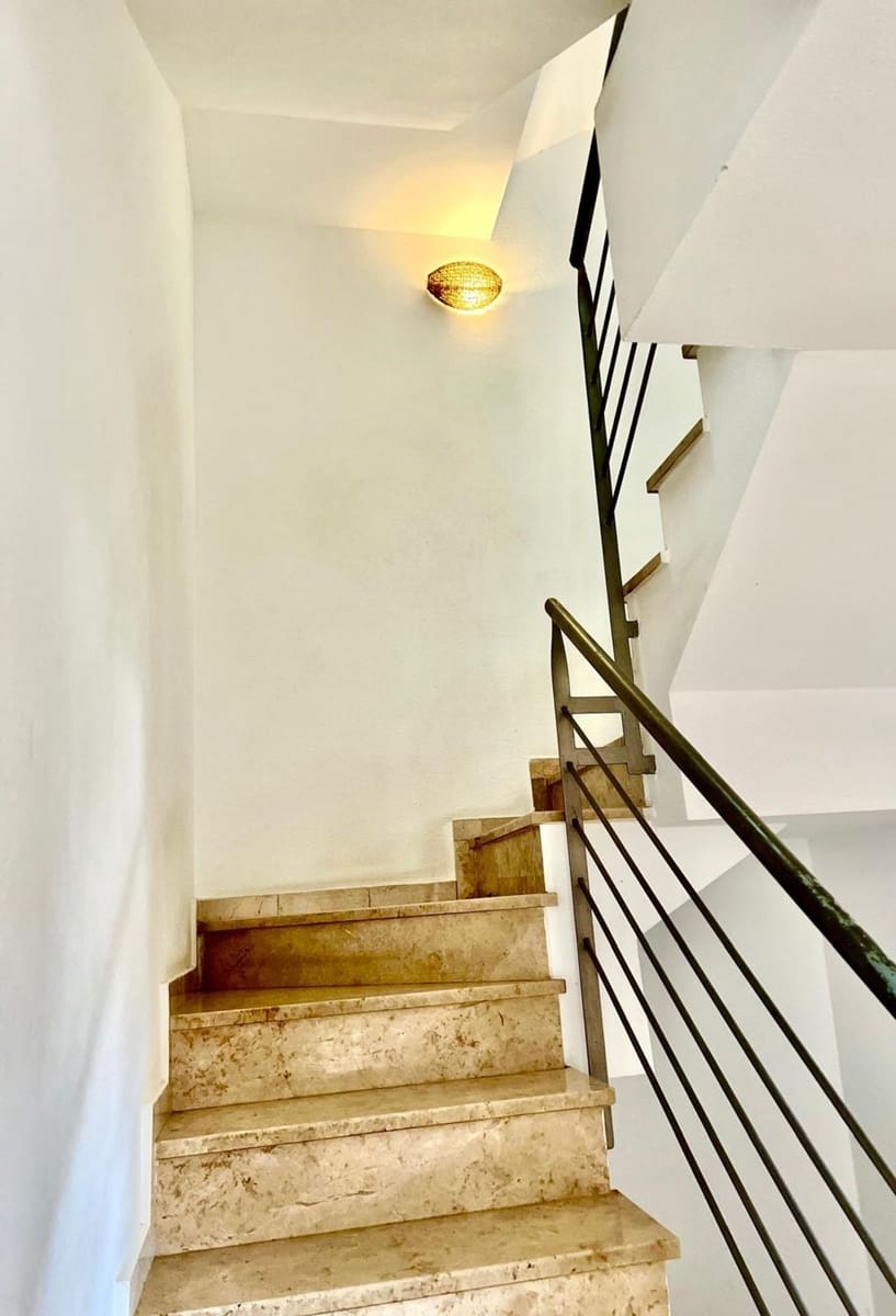 3 soverom Hus til leie i Rincon de la Victoria med garasje - € 1 800 (Ref: 9669518)