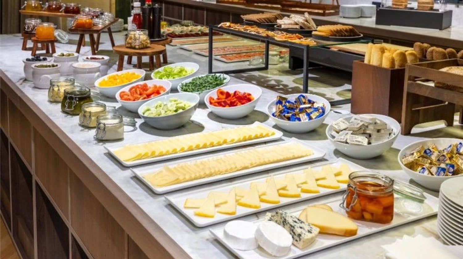 Hotel para venda em Torremolinos - 9 500 000 € (Ref: 9669519)