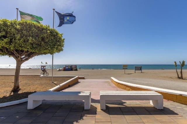 5 sovrum Hus till salu i La Cala del Moral, Rincón de la Victoria med pool garage - 450 000 € (Ref: 9669520)