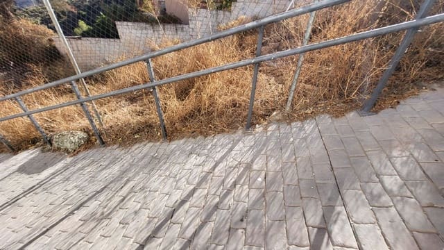 Terreno Não Urbanizado para venda em Olias, Málaga cidade - 50 000 € (Ref: 9669522)